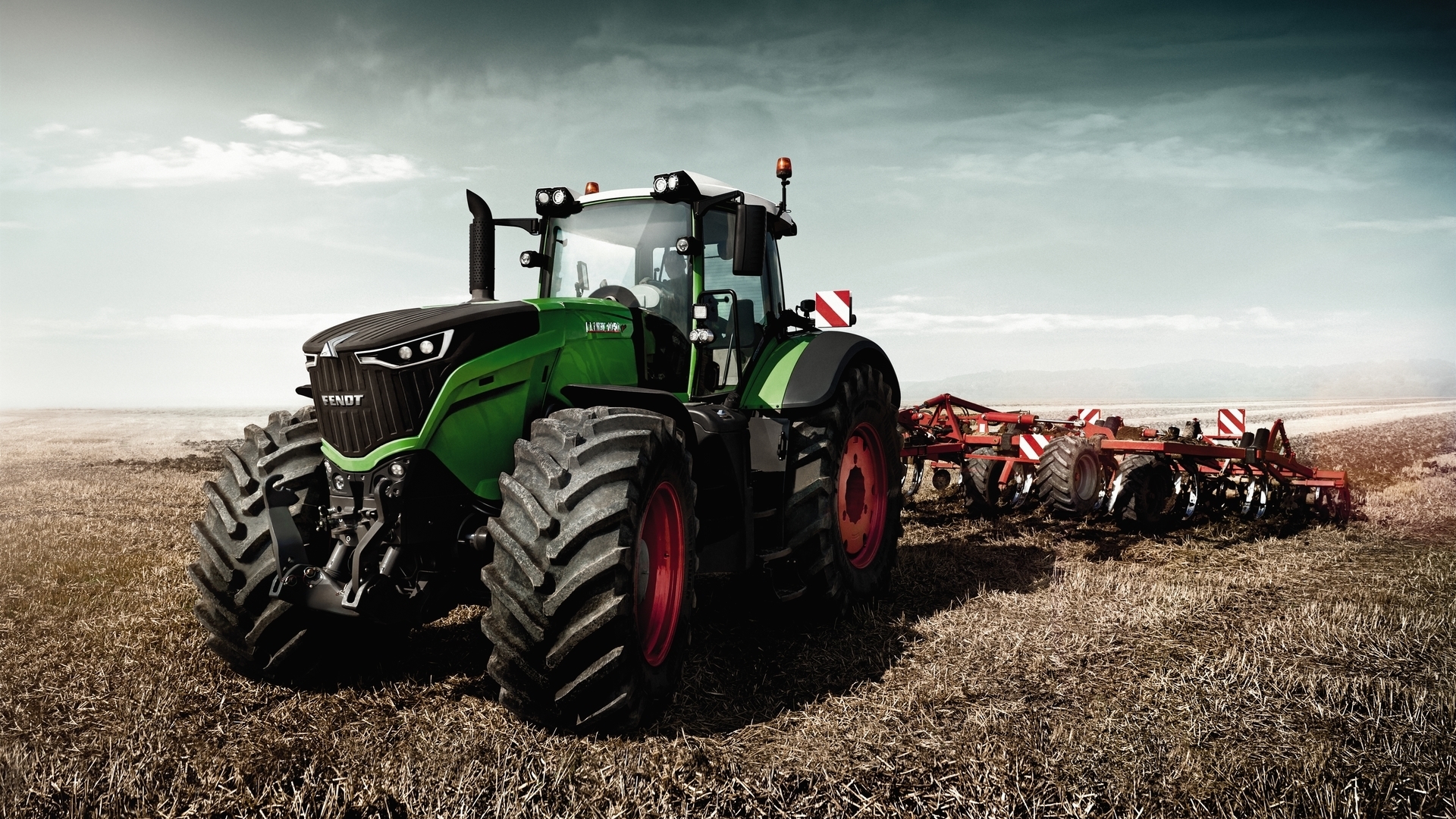 Fendt 1000 Series Tractors | Maple Lane Farm Service