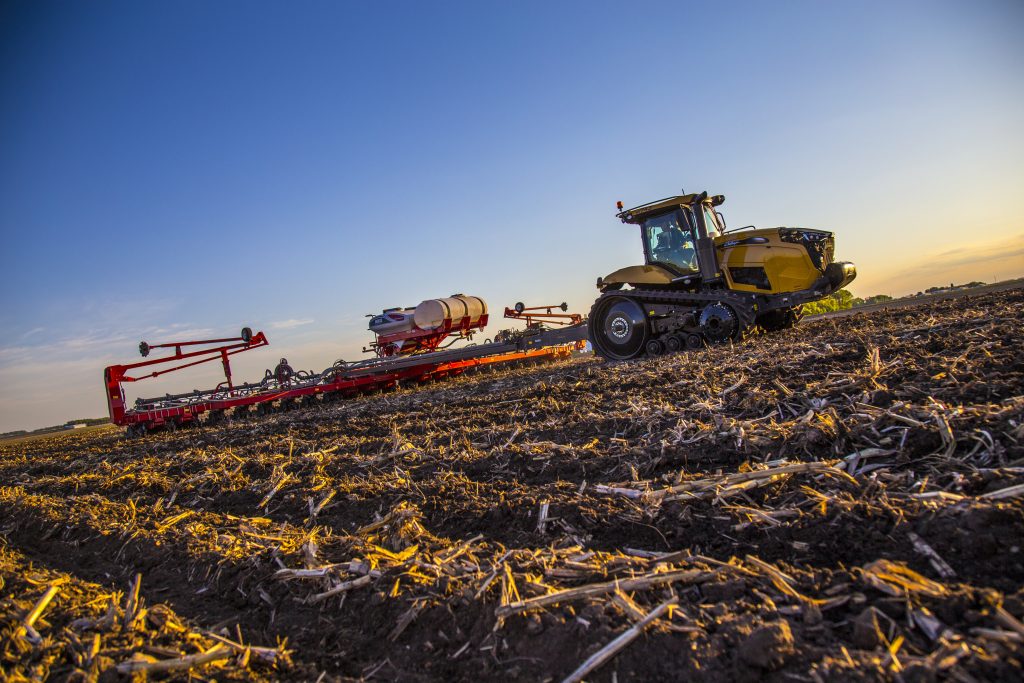 Challenger MT743 with White Planter