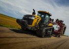 Challenger MT875E on Road