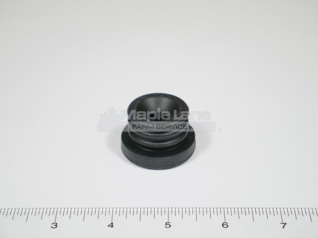 6240944M1 Oil Cap