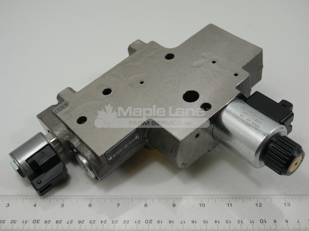 72474299 End Plate