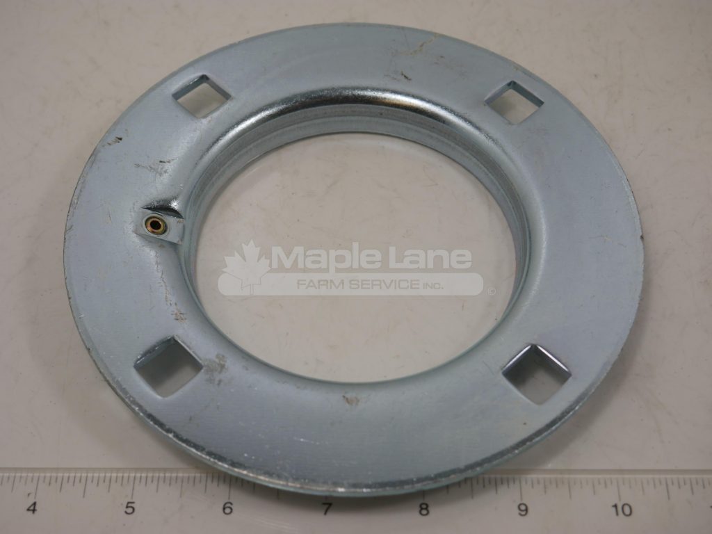 70583925 Bearing Flange