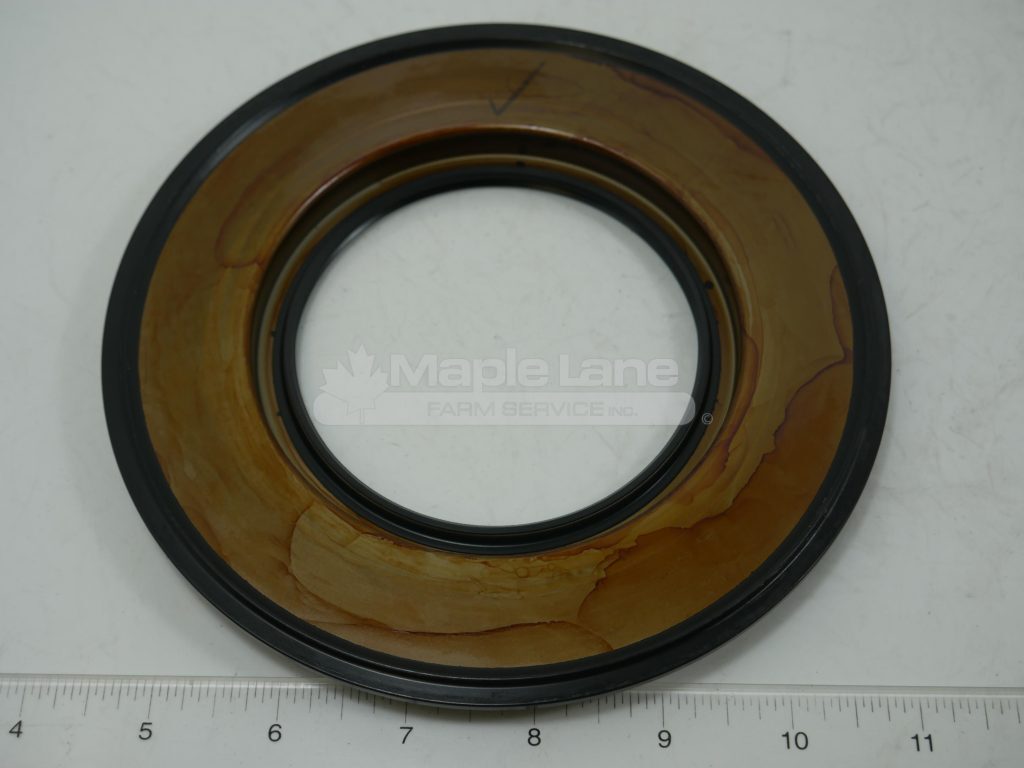 7064867M1 Oil Seal