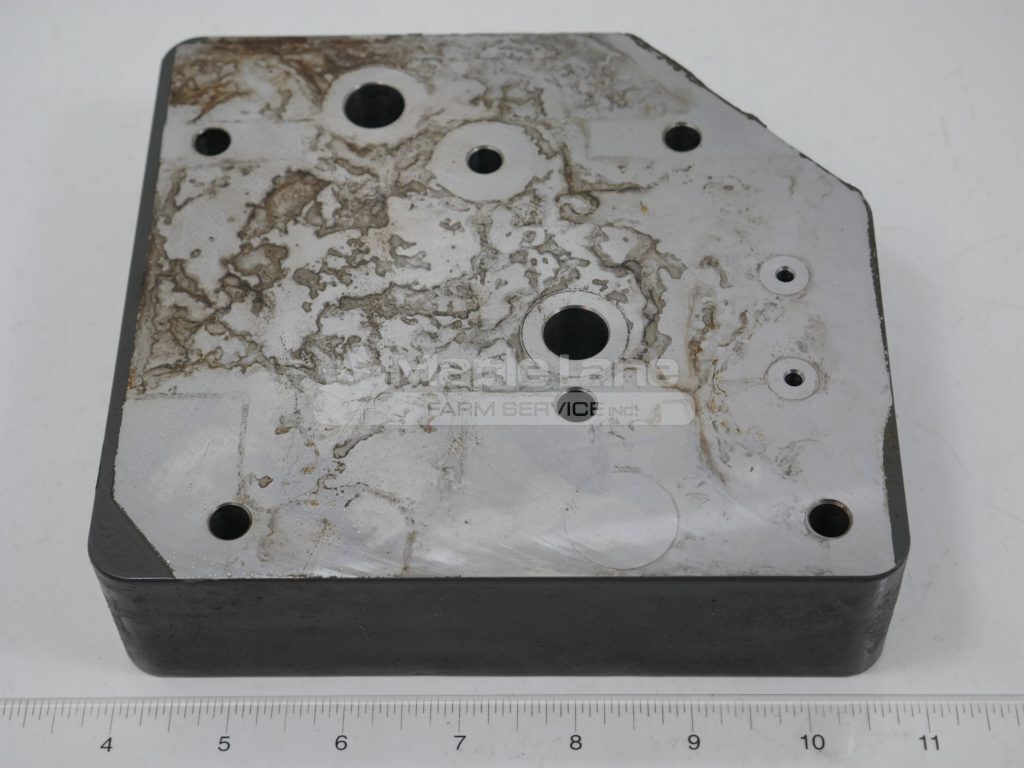 72482467 Plate