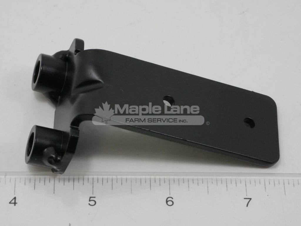 72630026 Retainer