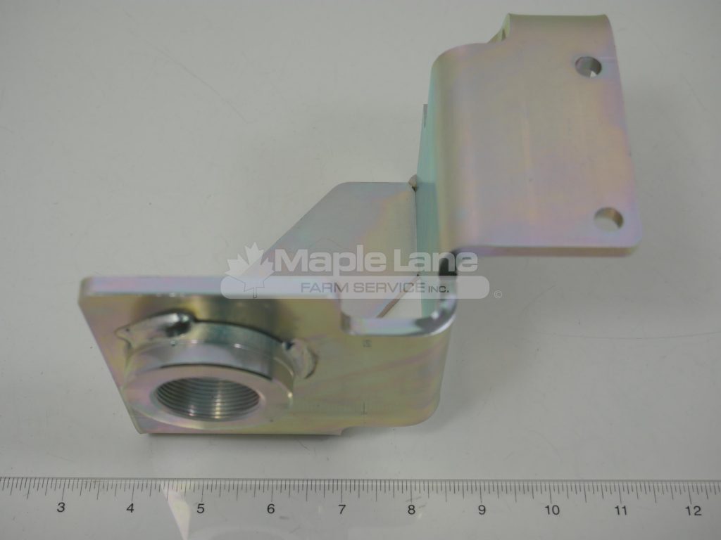 72490776 Retainer