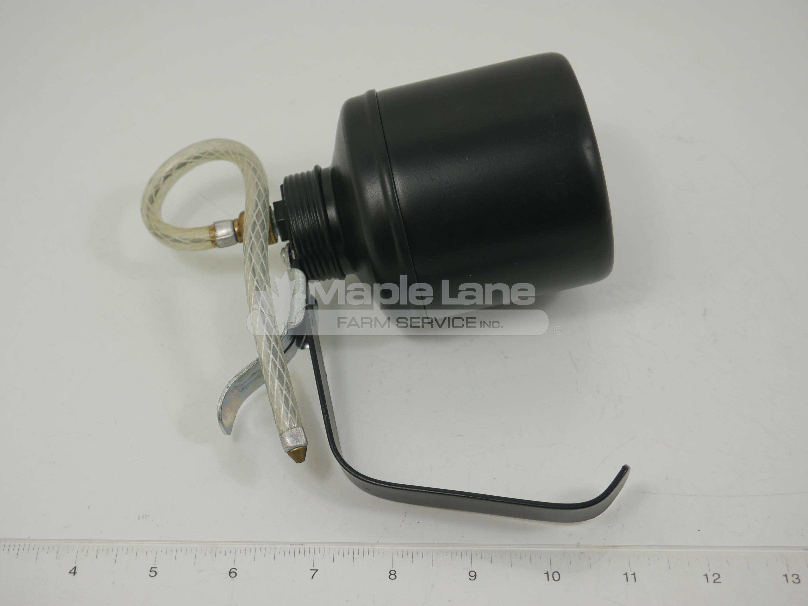 1 Pint Squeeze Handle Oil Can
