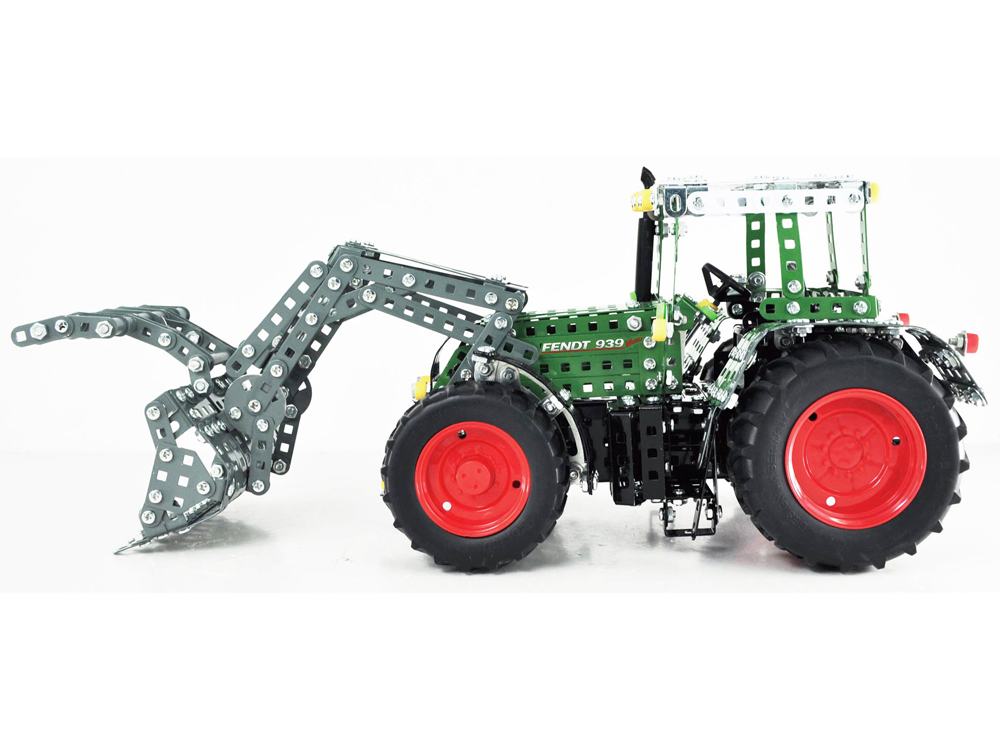 Tronico Fendt 939 With Loader