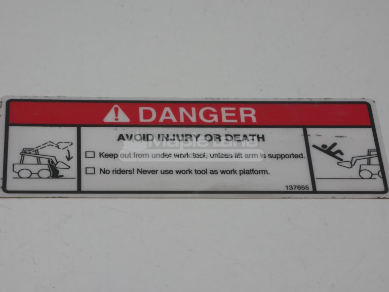 137655 Danger Lift Decal