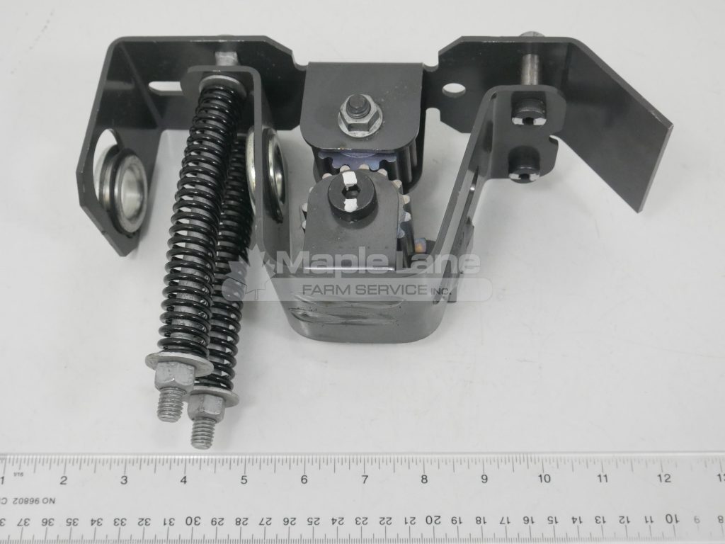 700215717 Tensioner Arm RH