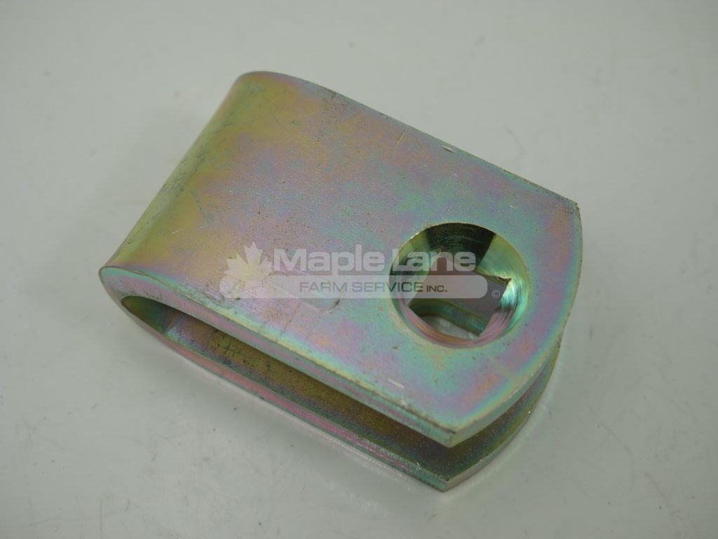 700161548 Skid Shoe Clip
