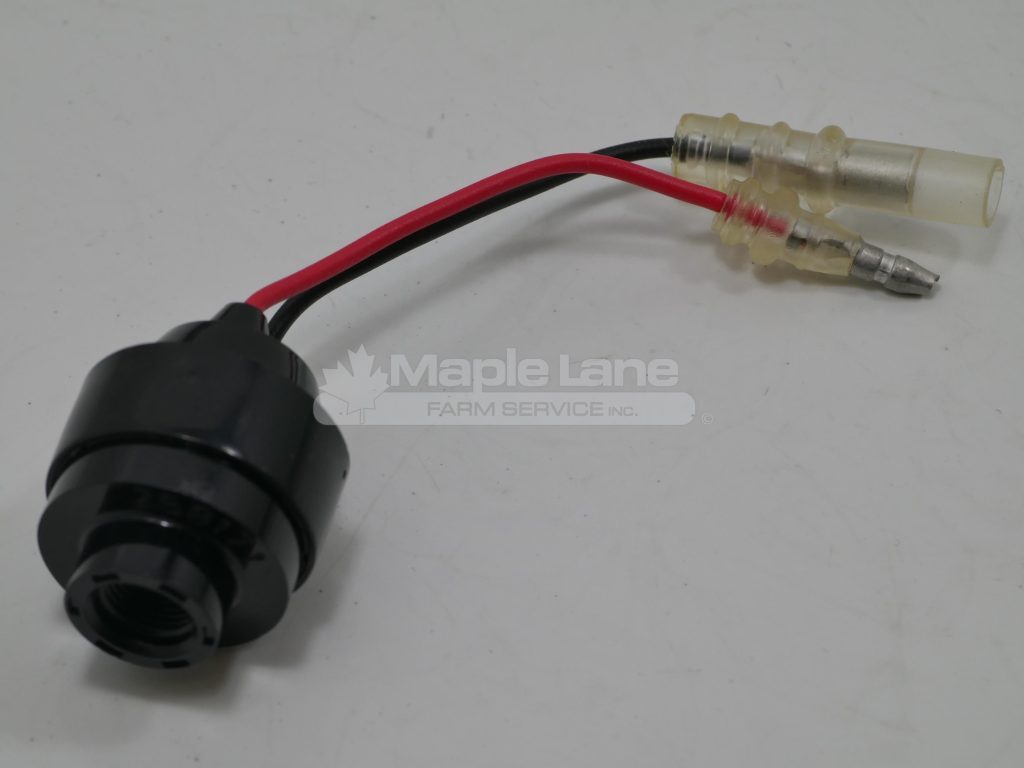 7068315M1 Switch