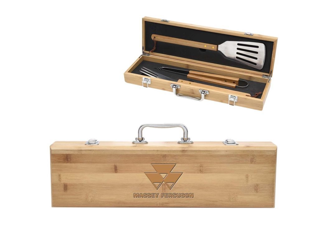 Massey Ferguson Bamboo Grill Set