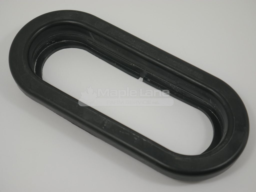 56-0082 Oval Grommet