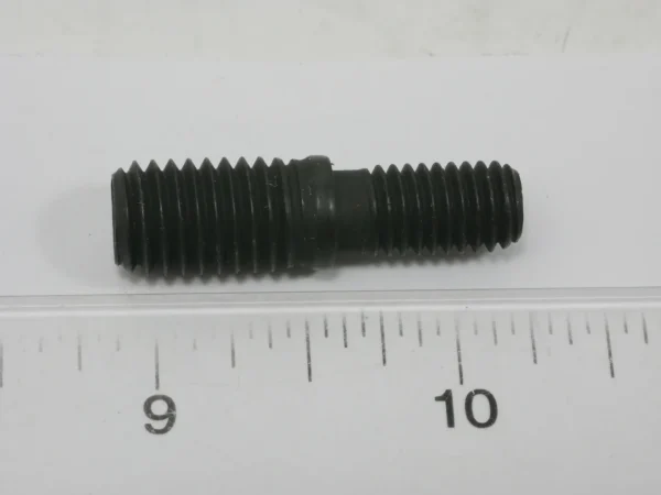 4348897M2 Reducer Stud M10/M8