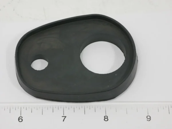 7067313M1 Handle Insulator