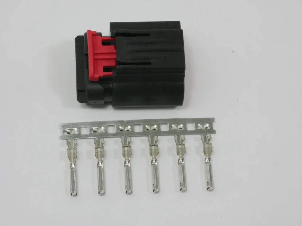 72440304 Electrical Connector