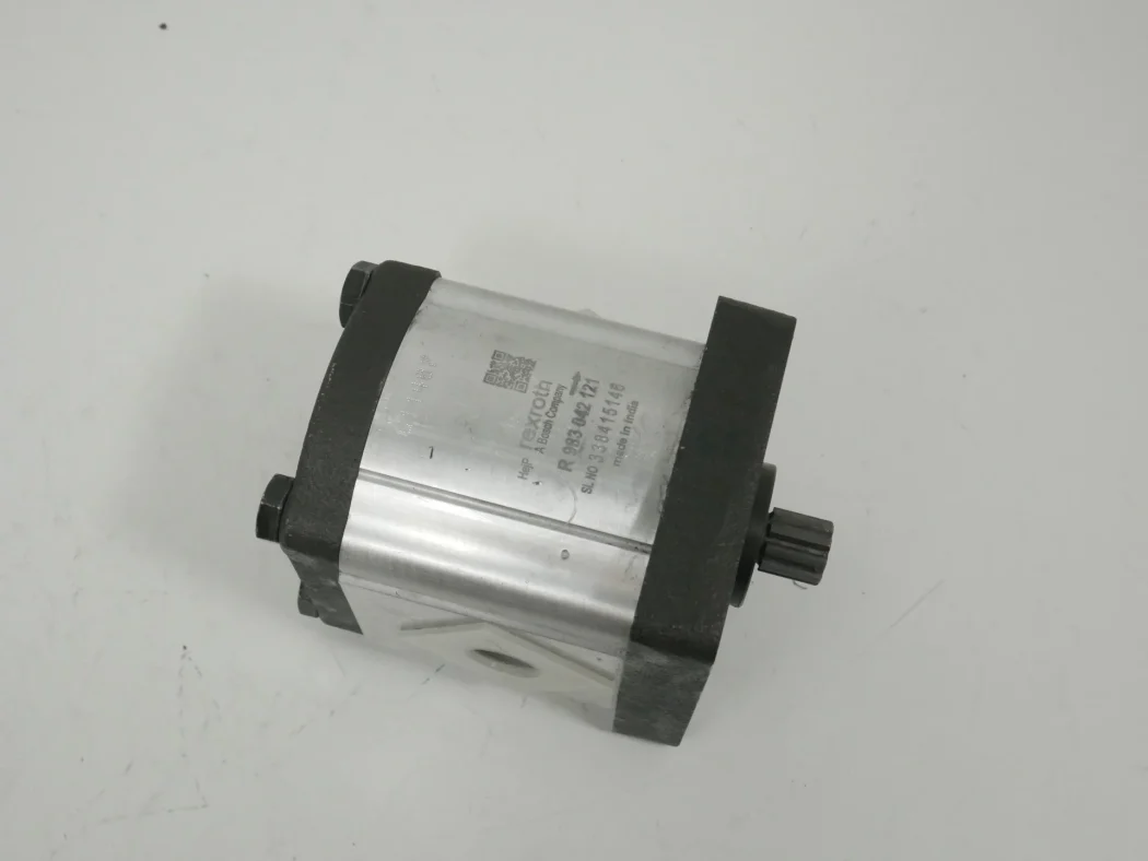 72607213 Hydraulic Pump