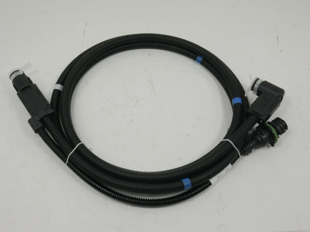 72496474 Hose