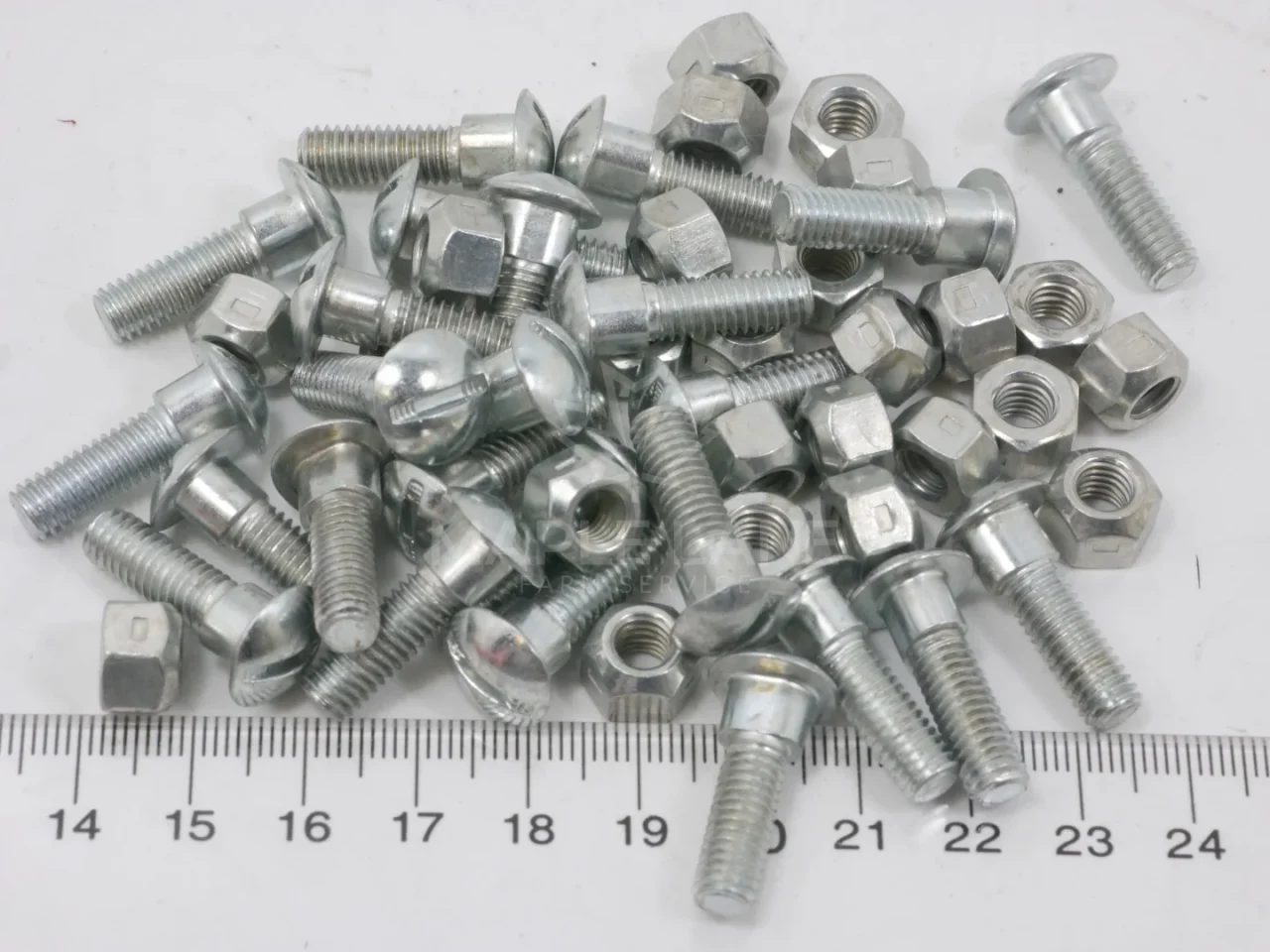 286476 Macdon Head Bolt Kit