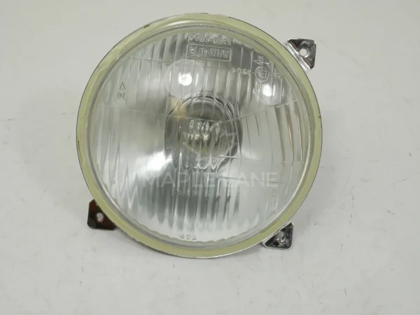 1672766M93 headlight