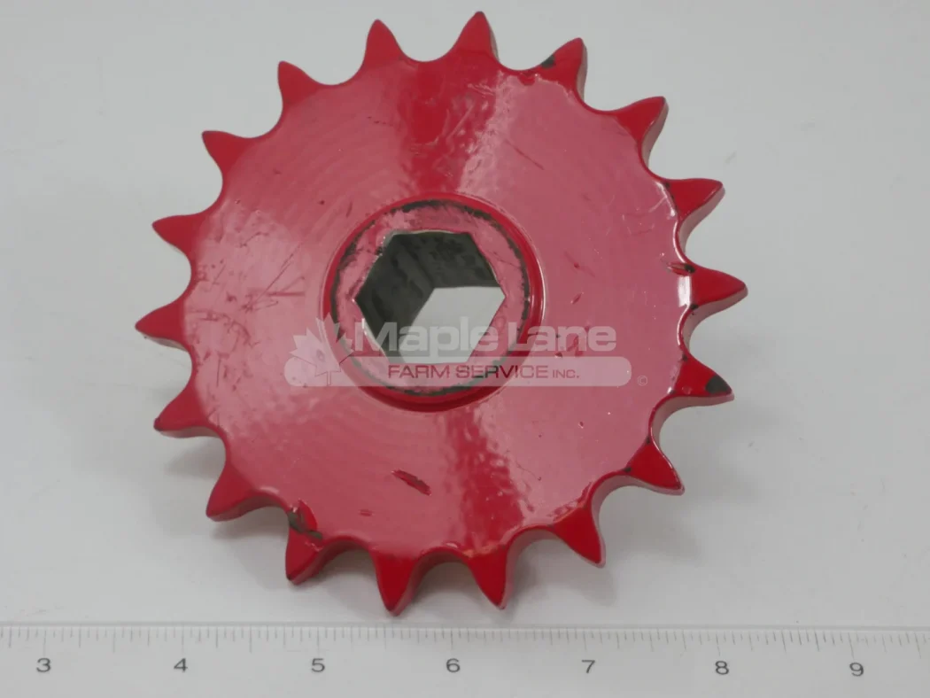 N084142 18 Tooth Sprocket Assembly