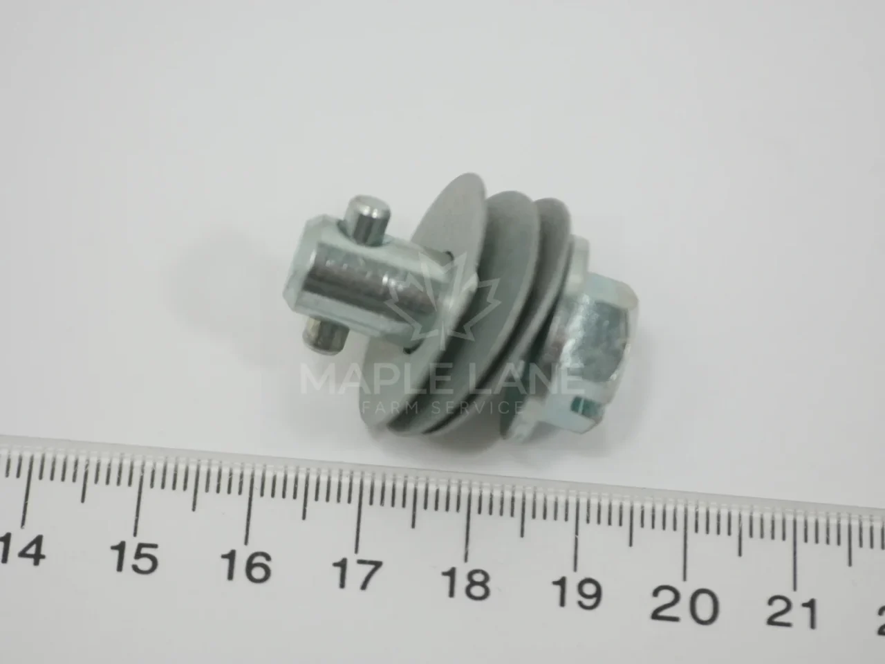 72640058 Latch