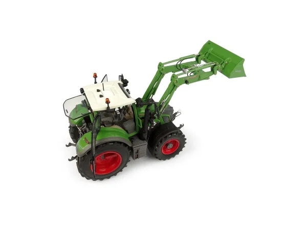 Fendt 618 With Loader