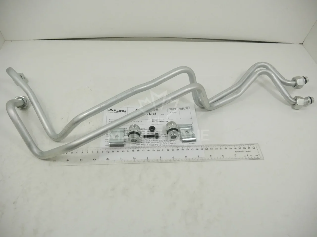 72660063 Connection Pipe