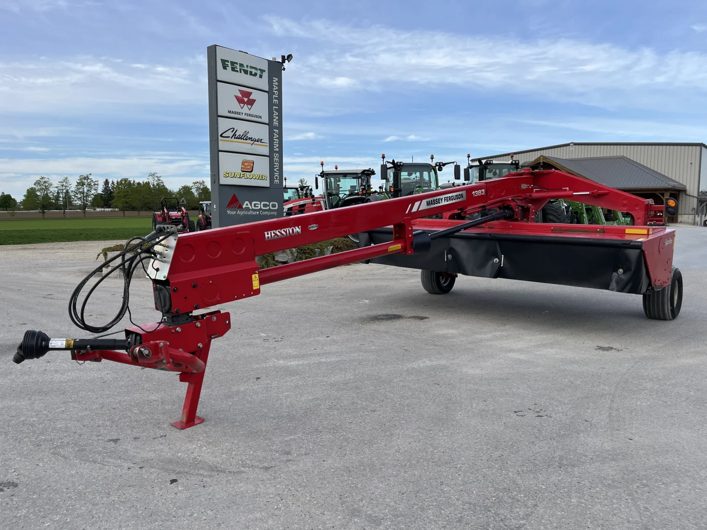 Used 2015 Massey Ferguson  1383