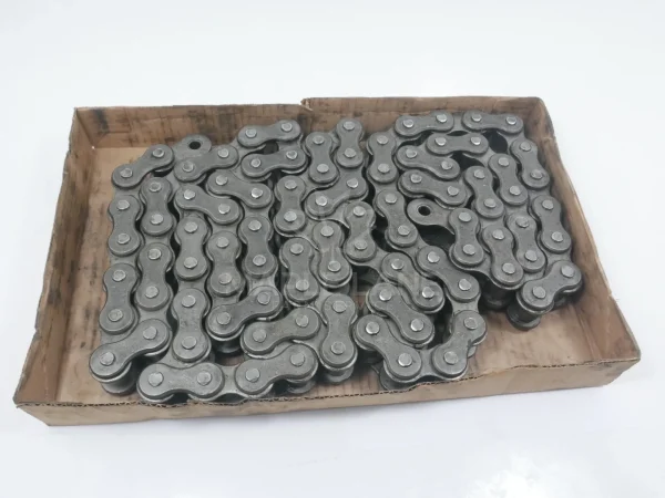 700719430 Roller Chain