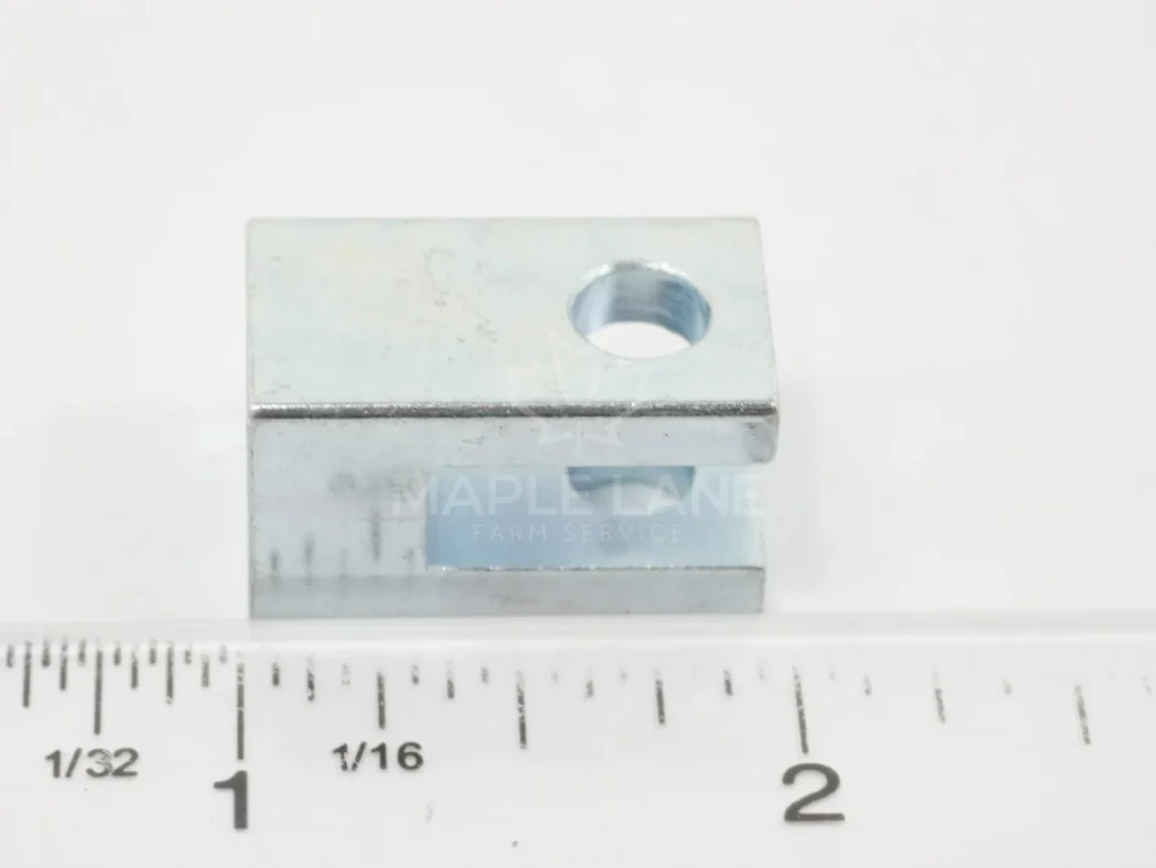 7076852M1 Yoke