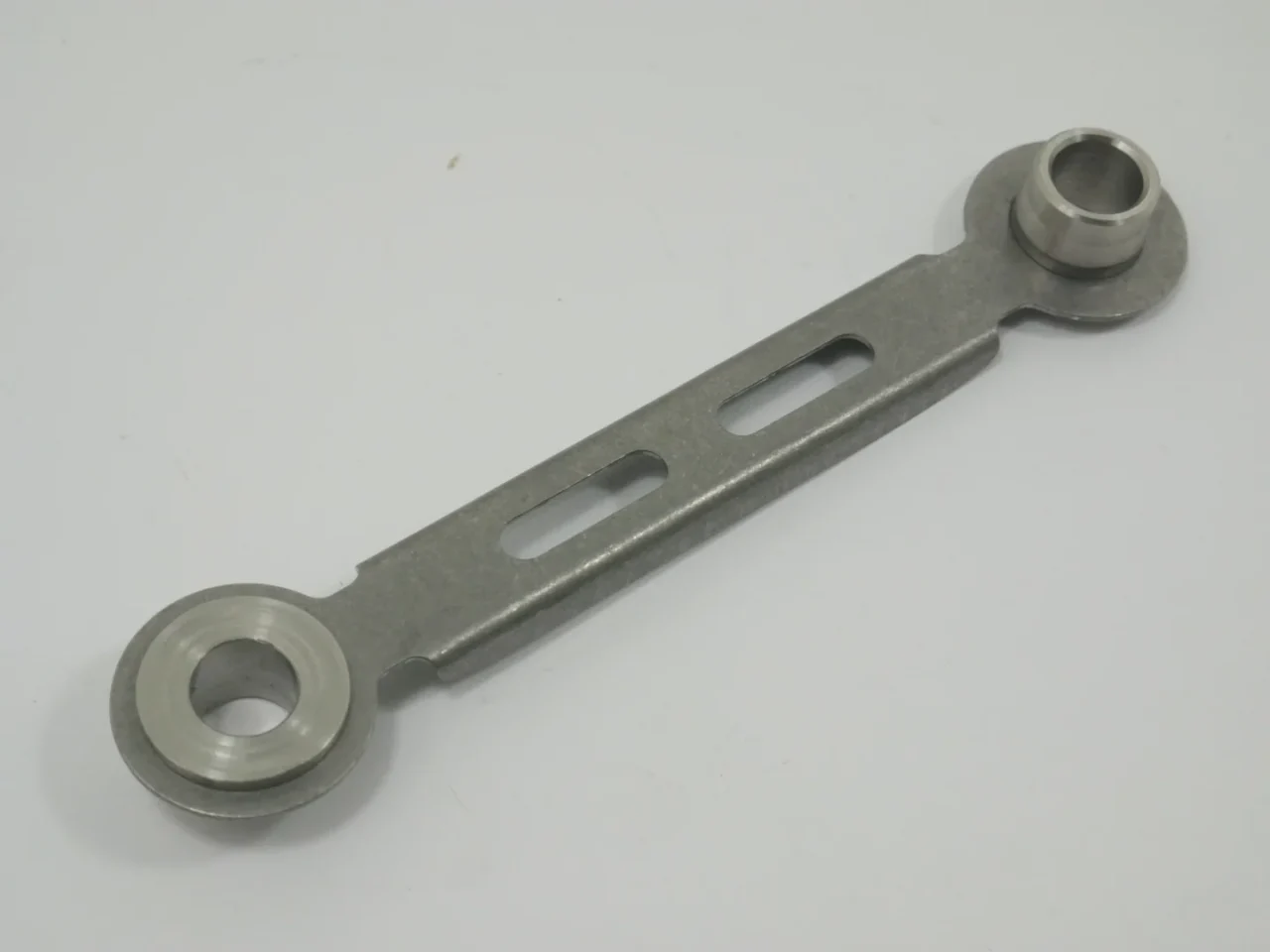 72470477 Adjusting Rod