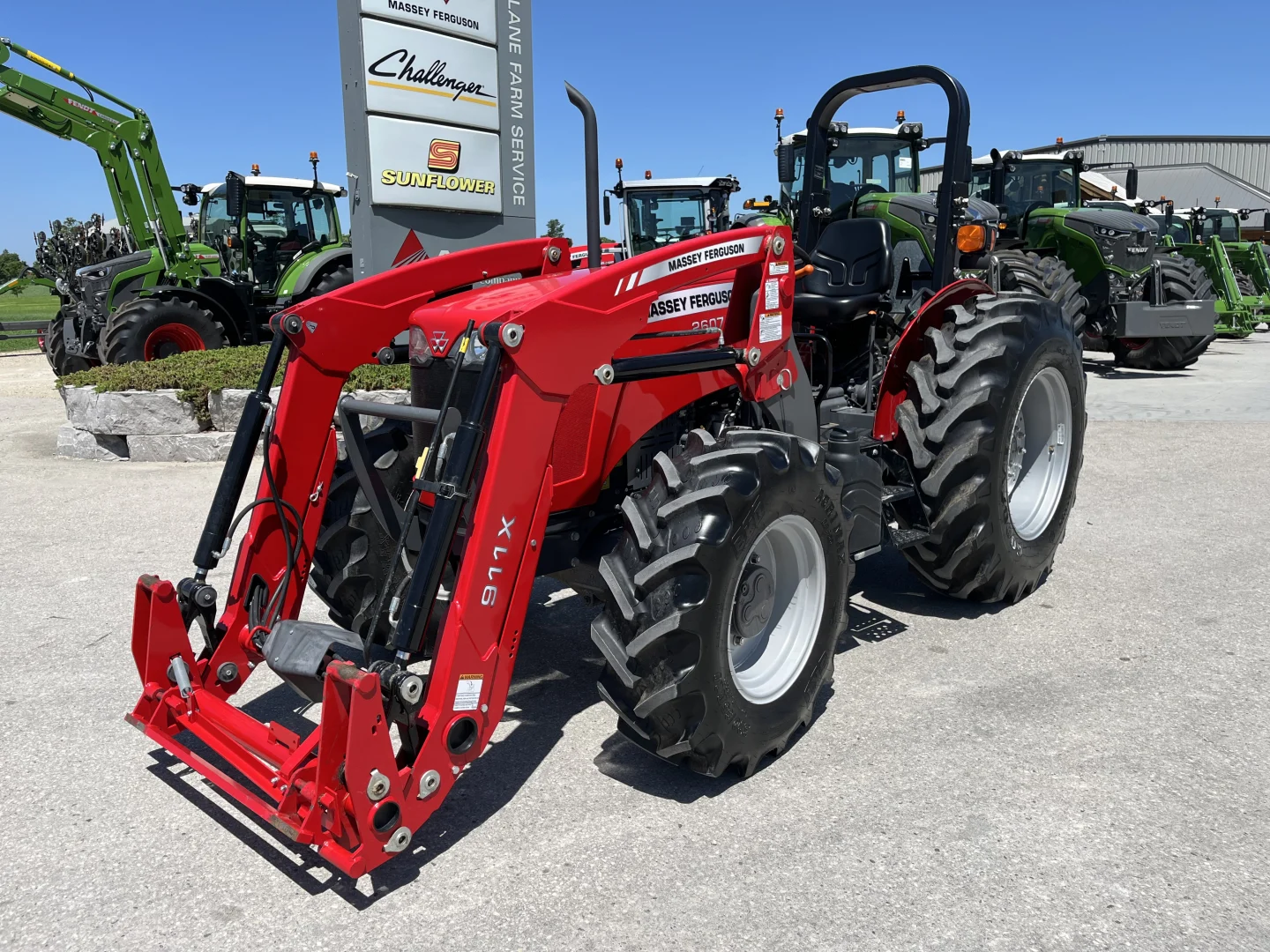 Used 2023 Massey Ferguson  2607H
