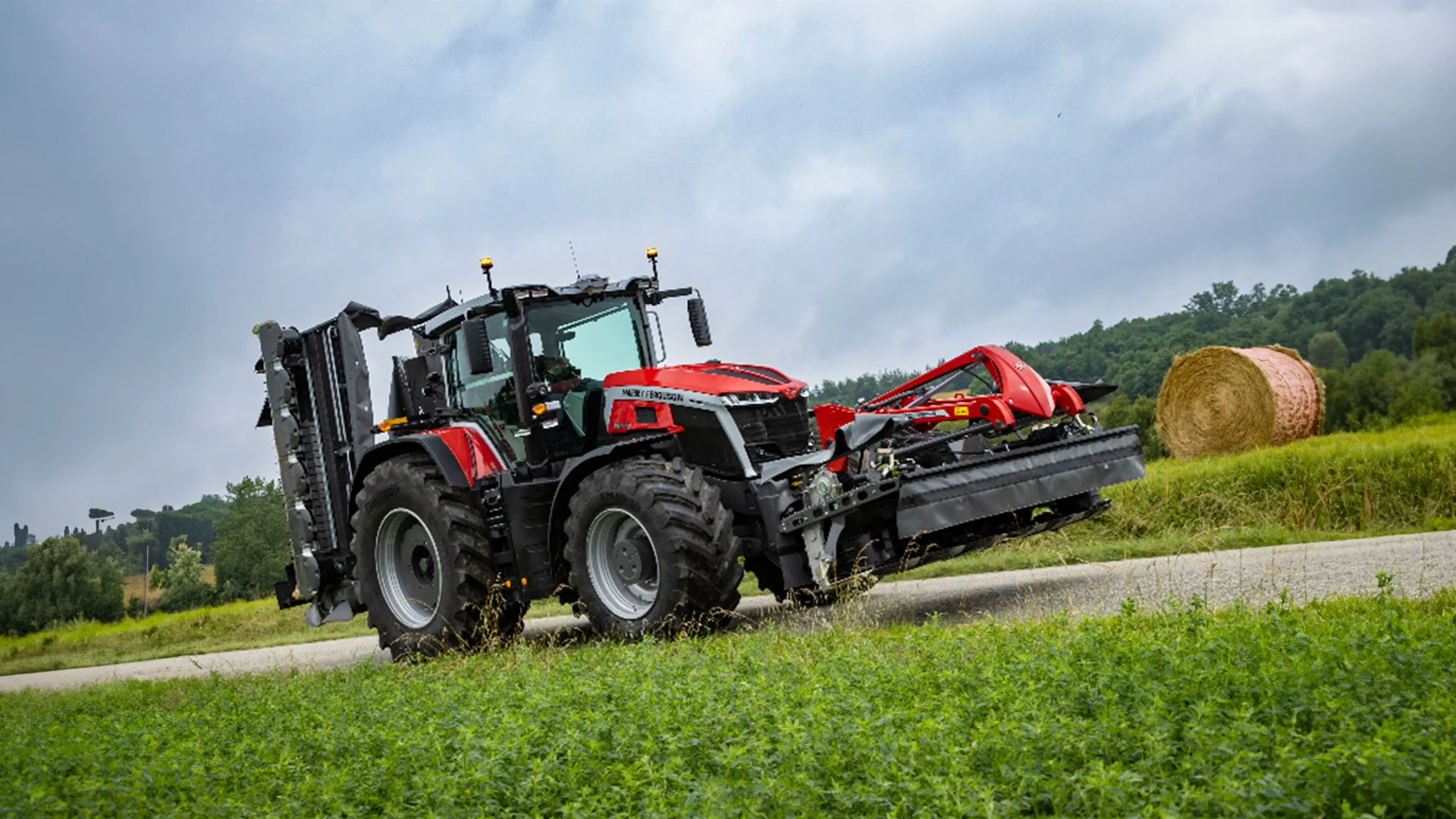 Massey Ferguson 9S.310