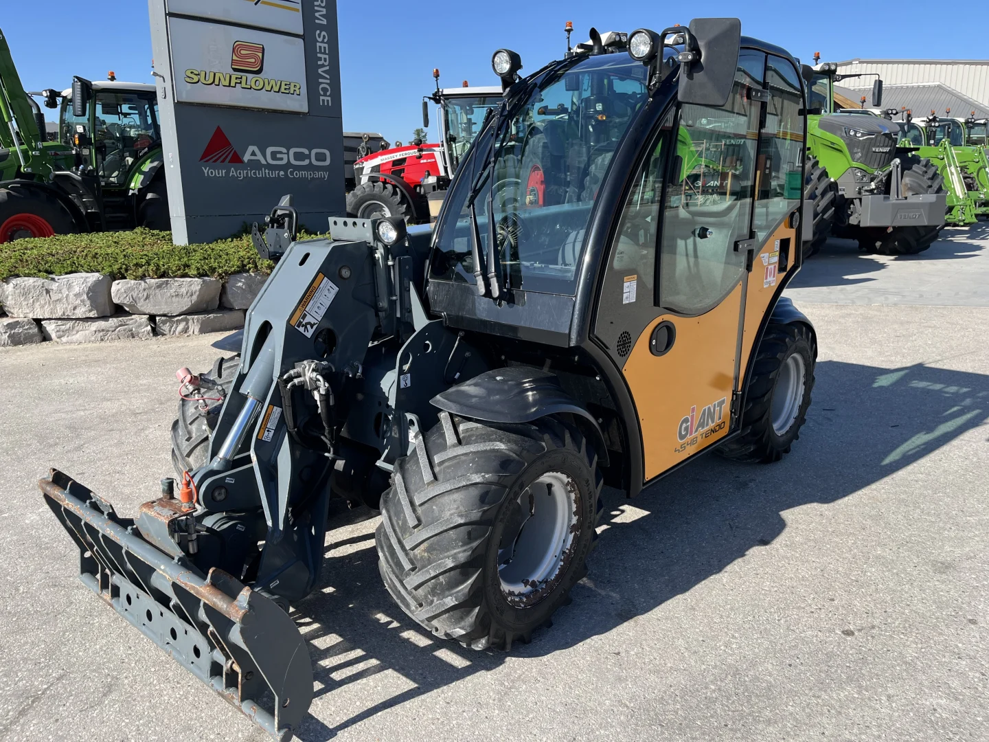 Used 2017 Tobroco-Giant 4548 Tendo HD