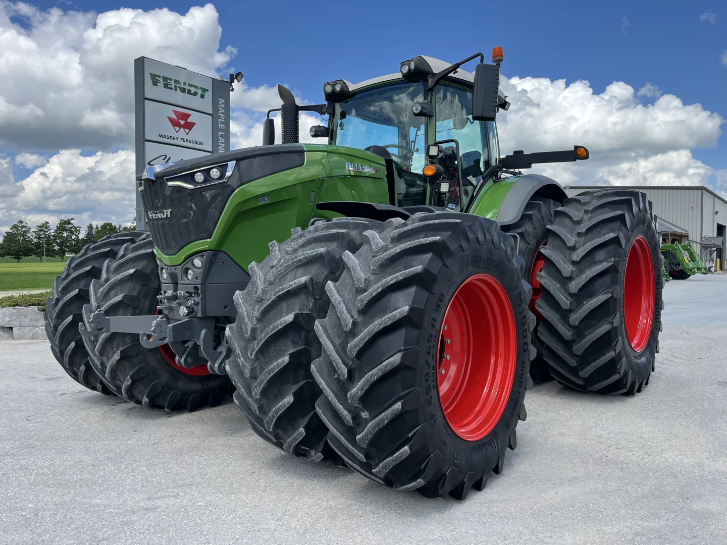 Used 2017 Fendt 1046 S4