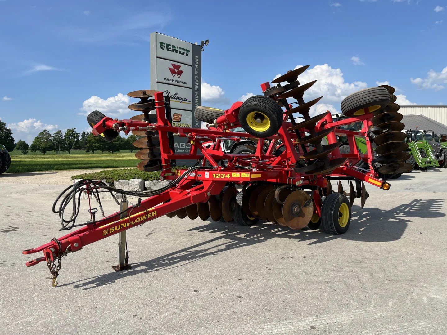 Used 2013 Sunflower 1234-18