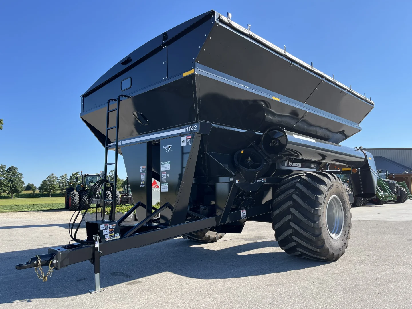 New 2025 Parker 1142