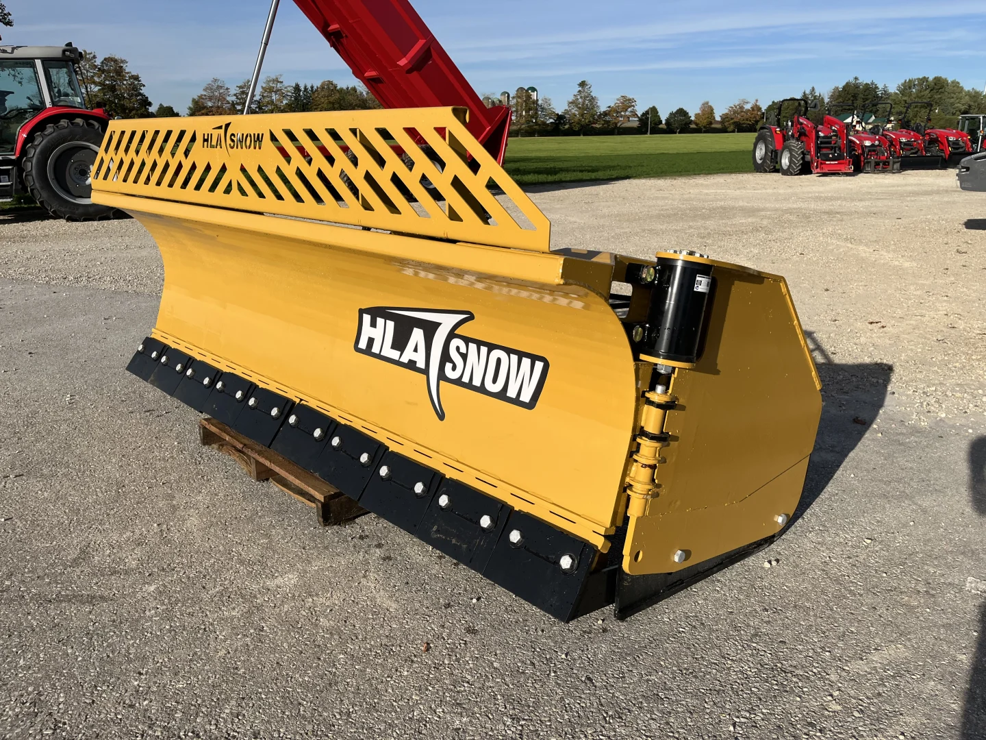 New 2025 HLA SB4203W1016