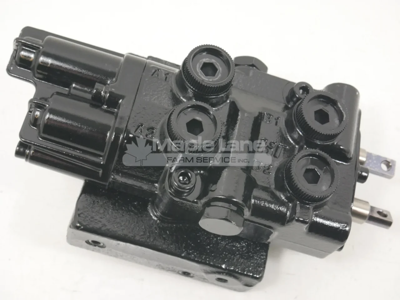 7076858M94 GC Hydraulic Valve