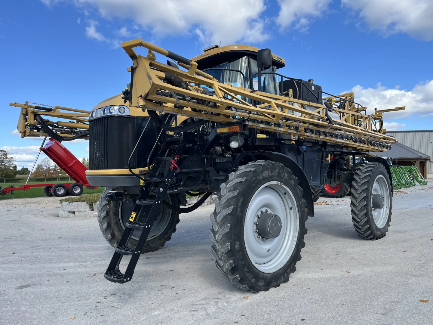 Used 2015 Challenger Rogator 1100B