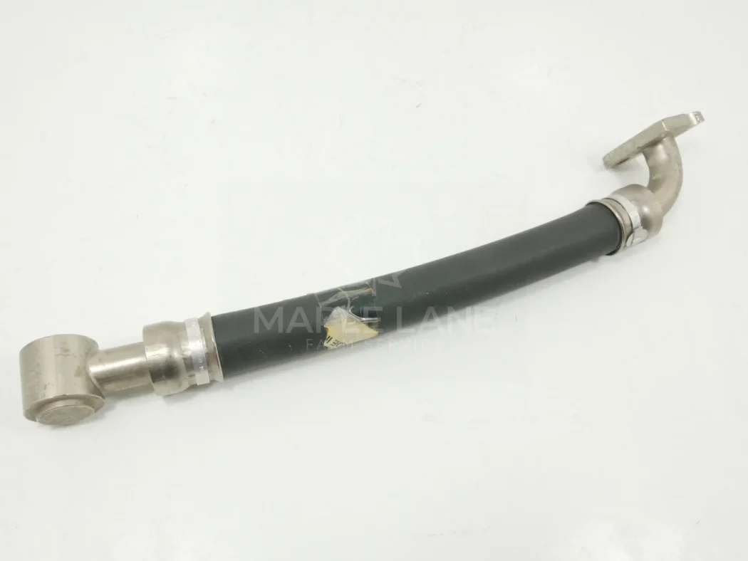 4224671M1 oil pipe