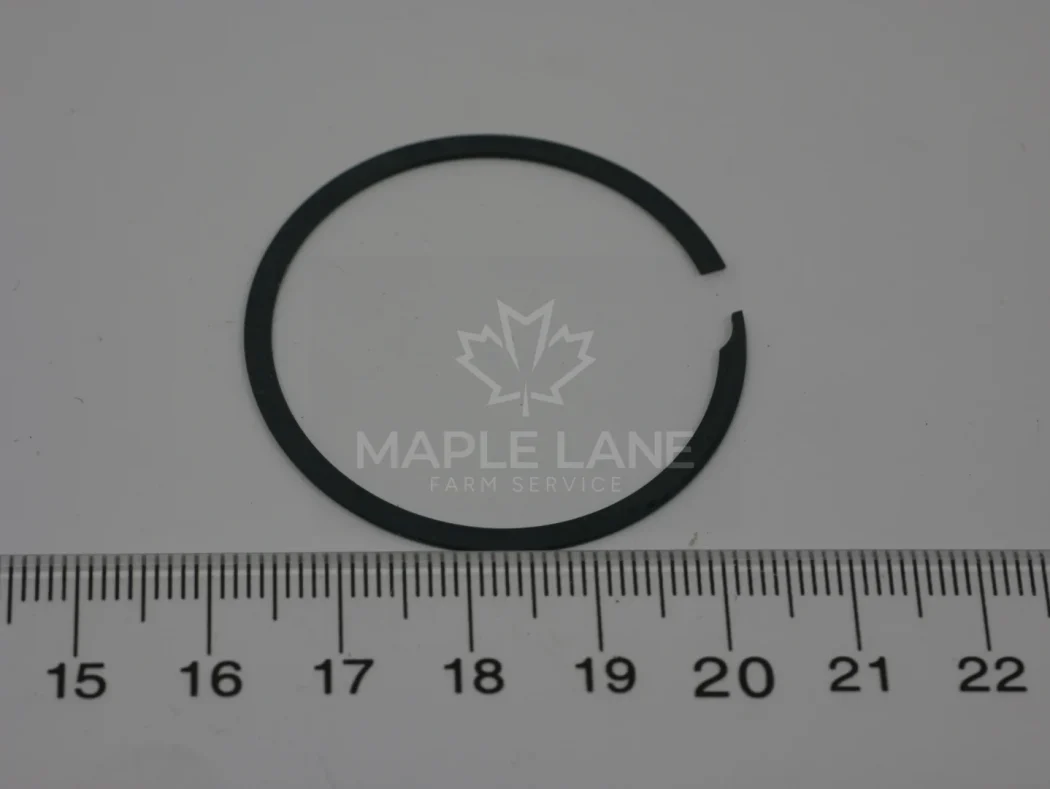 71410556 retaining ring