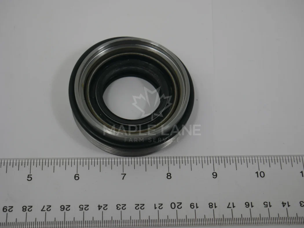 AG334418 Retainer