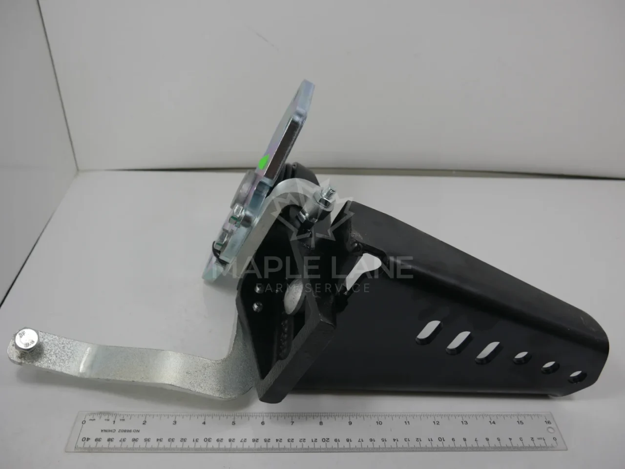 72601261 Bracket