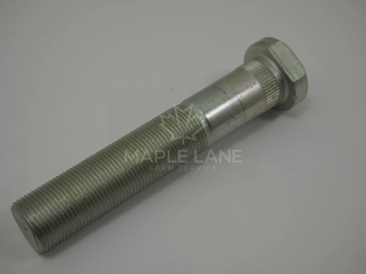 72648032 Stud