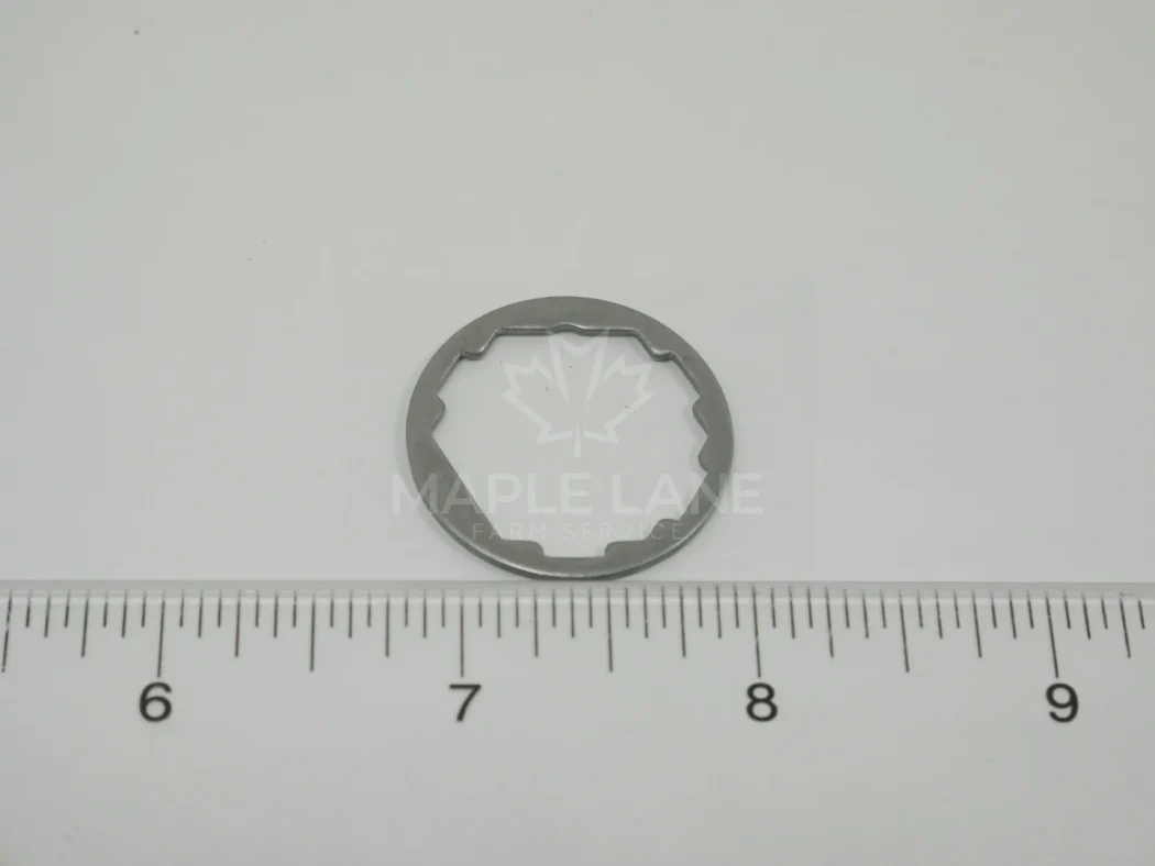 3903865M1 Ring