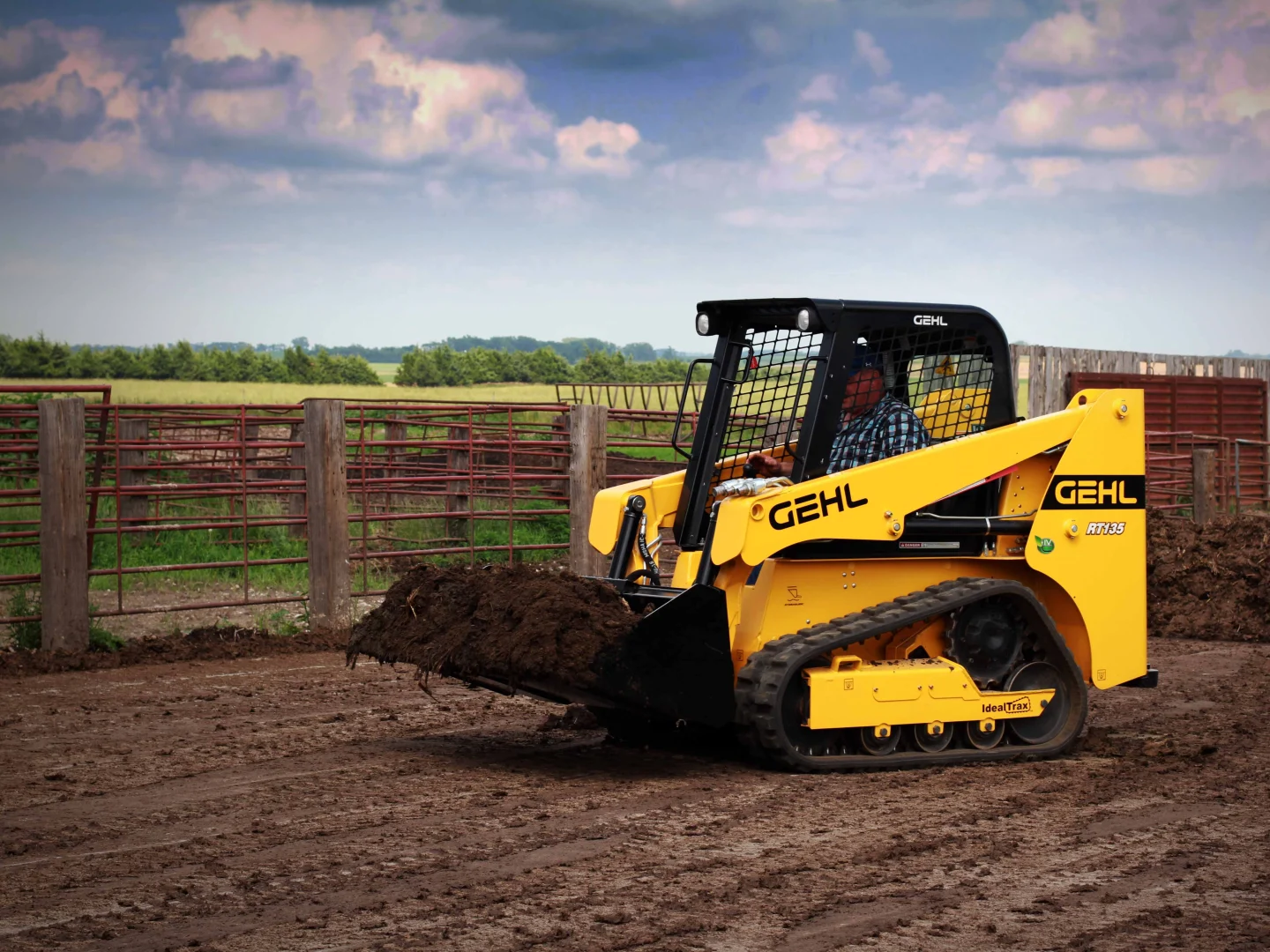GEHL RT135