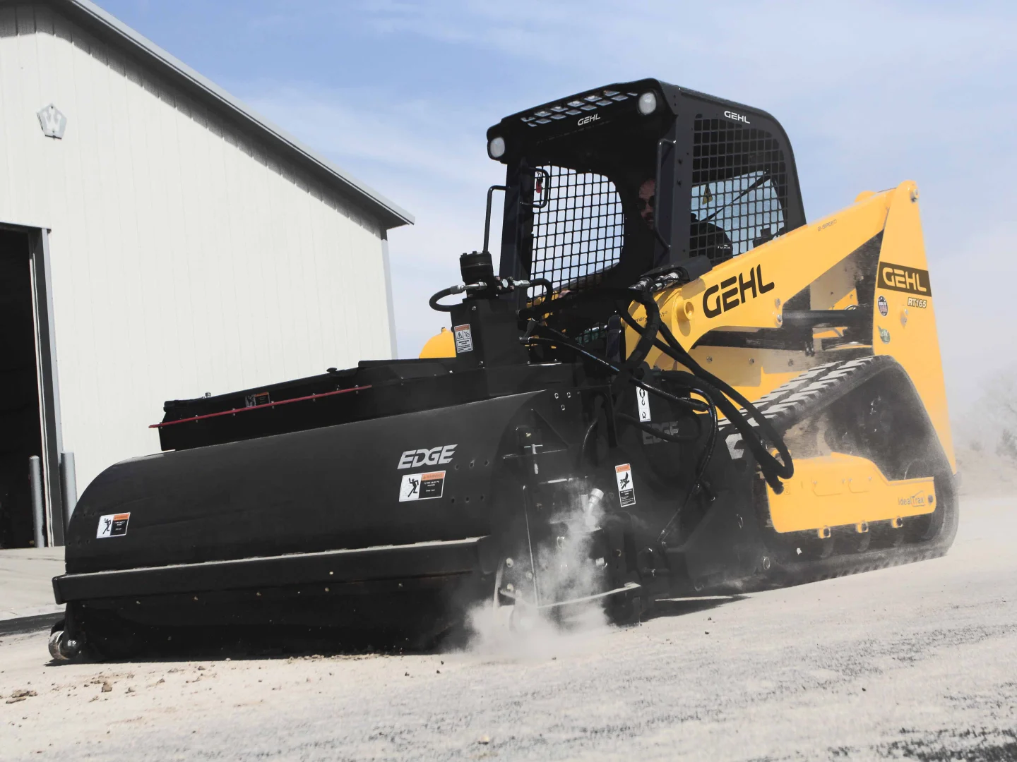 GEHL RT165